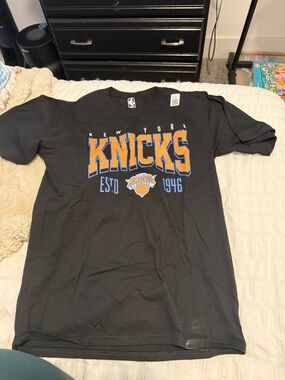 NBA New York Knicks Black Logo Tee with White Graphics